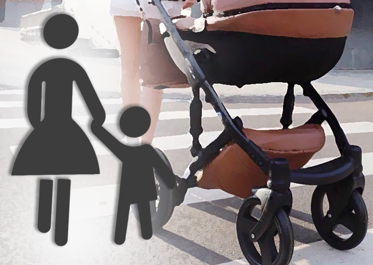 Москвички оценили доступность столицы для женщин с детьми
